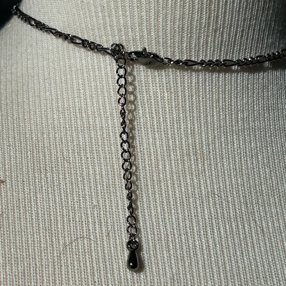 Beautiful Blue 2 PC  Chandelier Necklace and  Earring New Loaded Glitz - Picture 11 of 13